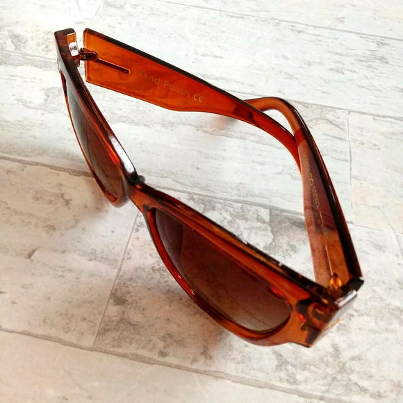 NEW OVERSIZED GRADIENT LENSE CAT EYE SUNGLASSES - Picture 8 of 9